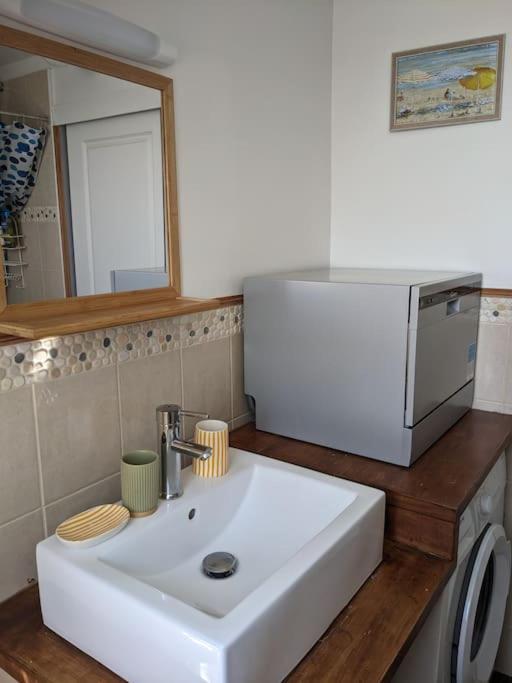 Appartement Calme A 300 M De La Plage-Centre Ville - Quiet Appartment 300 M Near City And Beach メール・レ・バン エクステリア 写真
